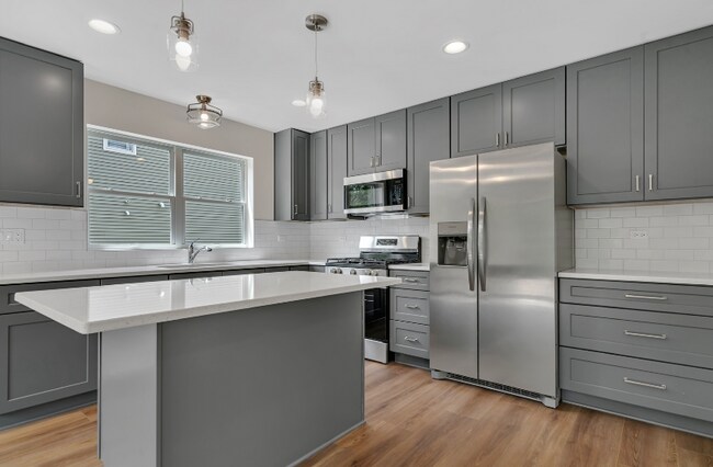 Foto del edificio - 875 Covey Lane