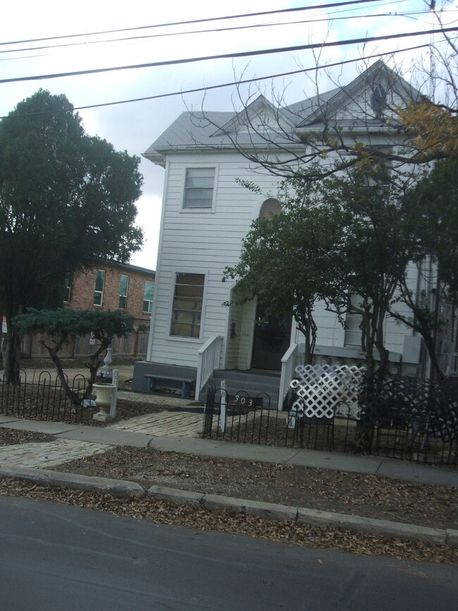 Foto del edificio - 303 Howard St.