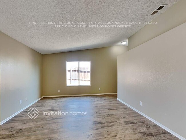 Foto del edificio - 23562 Ashwood Ave