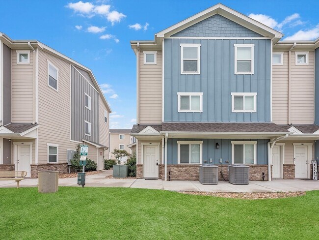 Foto del edificio - 21155 Gosling Rd
