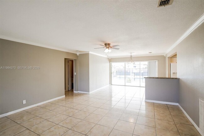 Foto del edificio - 4314 Taft St