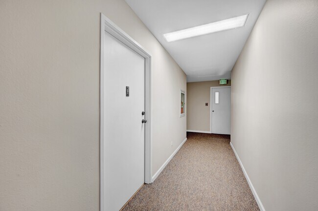 Foto del edificio - 31270 John Wallace Rd