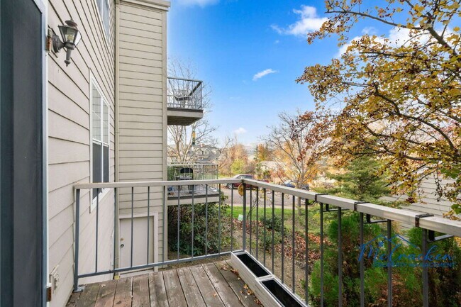 Foto del edificio - 486 Lori Ln