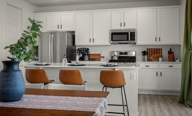 Foto del edificio - 5677 Mammoth Ln