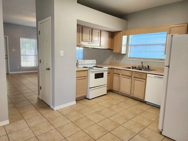 Foto del edificio - 3/3 available in Audubon Place in Foley
