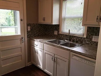 Foto del edificio - 4441 N Bellefontaine Ave