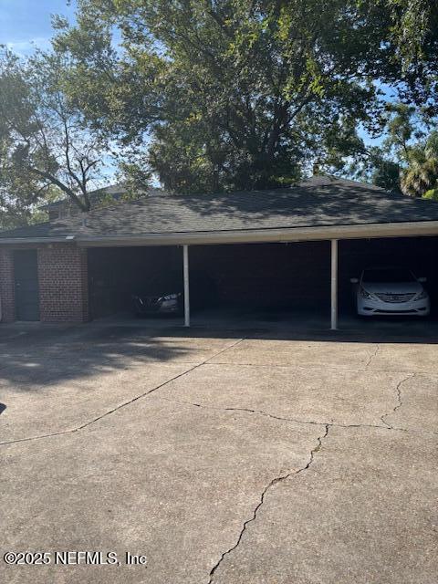 Foto del edificio - 2550 Dellwood Ave