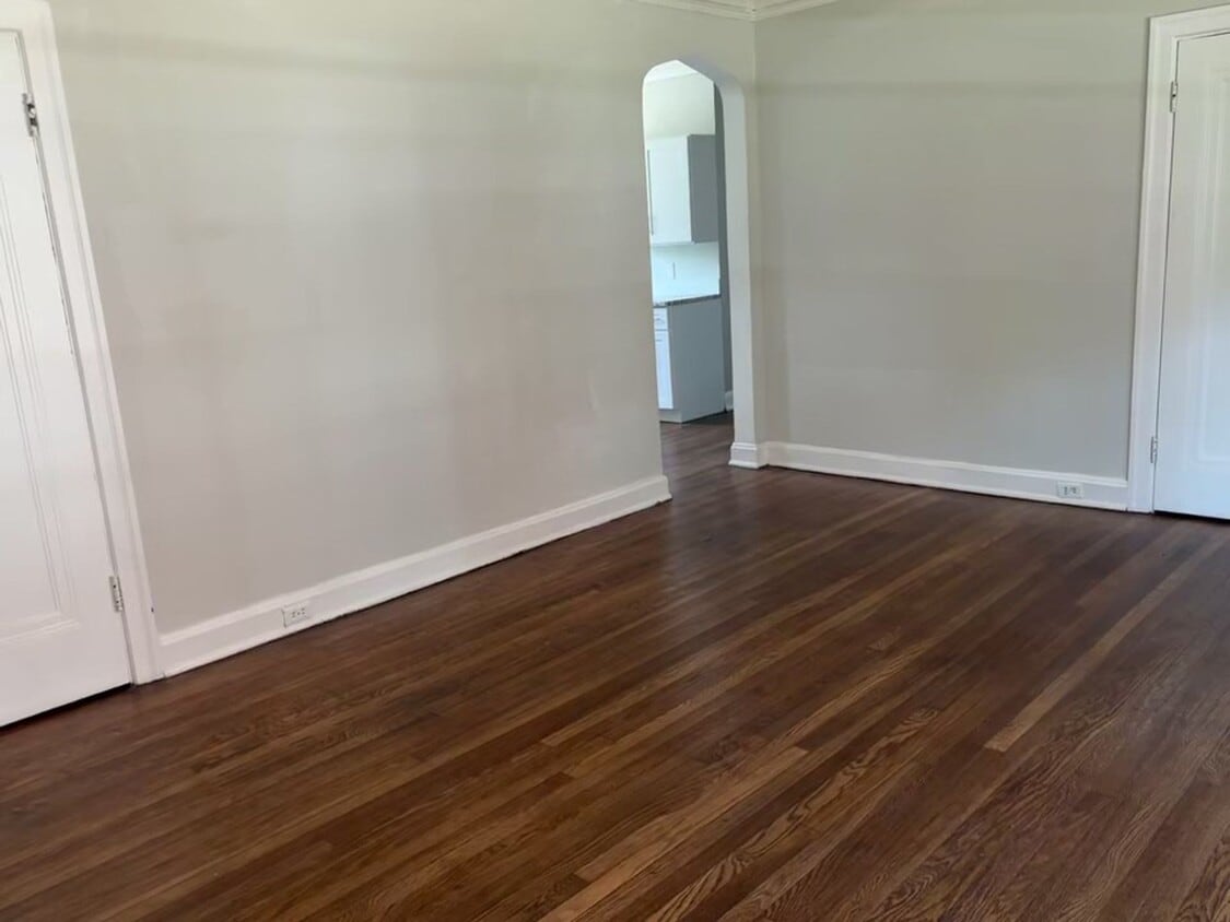 Photo - 2805 Stratford Ave (Cincinnati, OH)