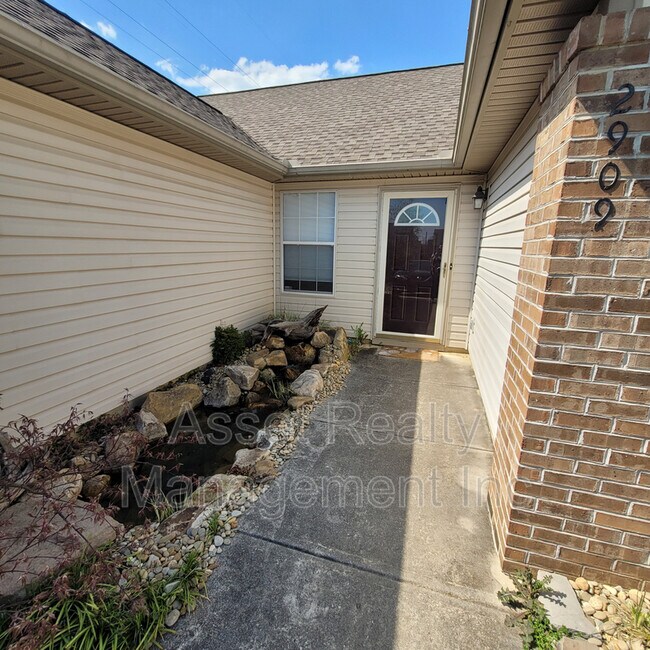 Foto del edificio - 2909 Billings Way