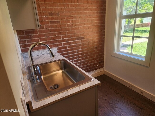 Building Photo - 4004 E McKellips Rd