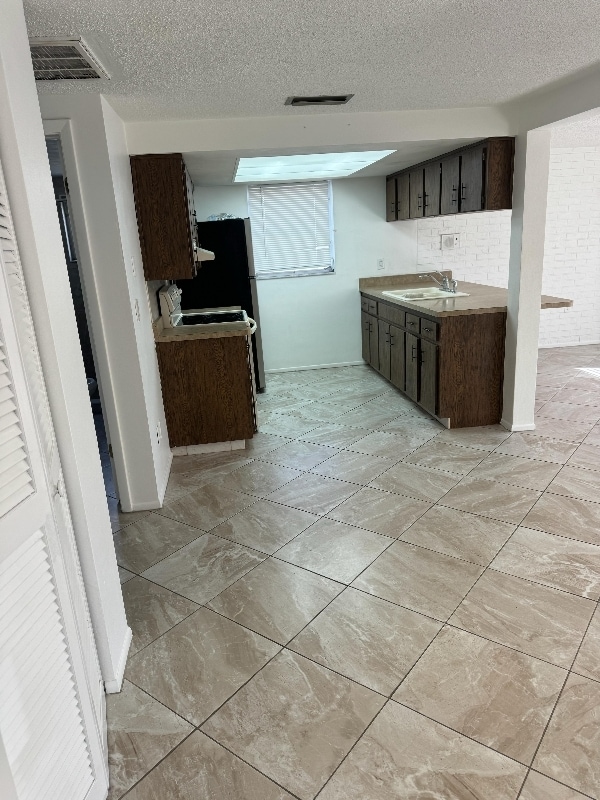 Building Photo - 6734 Amarillo St