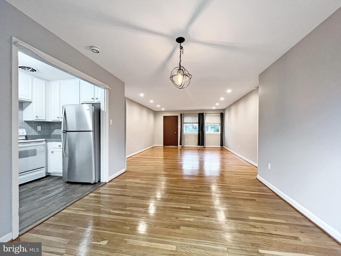 5015 Sentinel Dr Unit 81, Bethesda, MD 20816 Room for Rent in Bethesda, MD