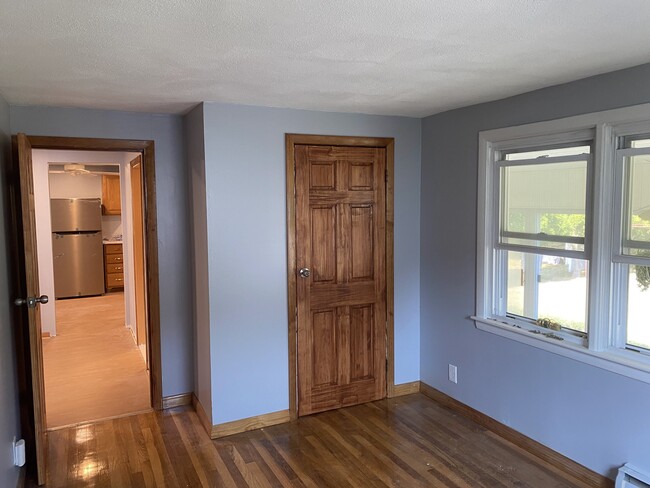 Bedroom - 549 S Franklin St