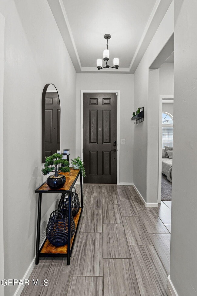 Building Photo - 840 Via Glorieta