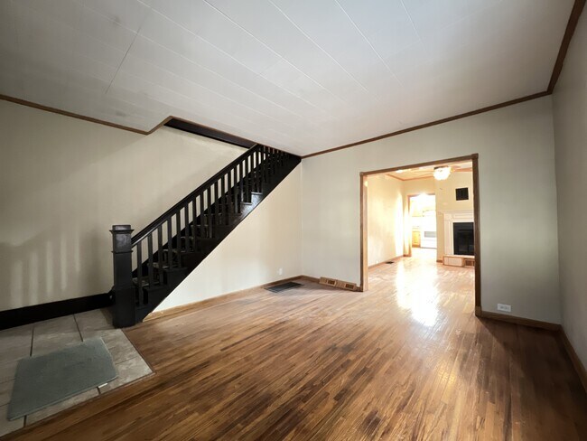 Foto del edificio - 2268 White St