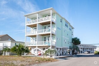 Building Photo - 1418 Canal Dr
