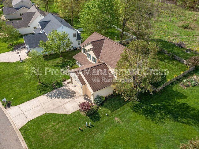 Foto del edificio - 5551 Ainsley Dr