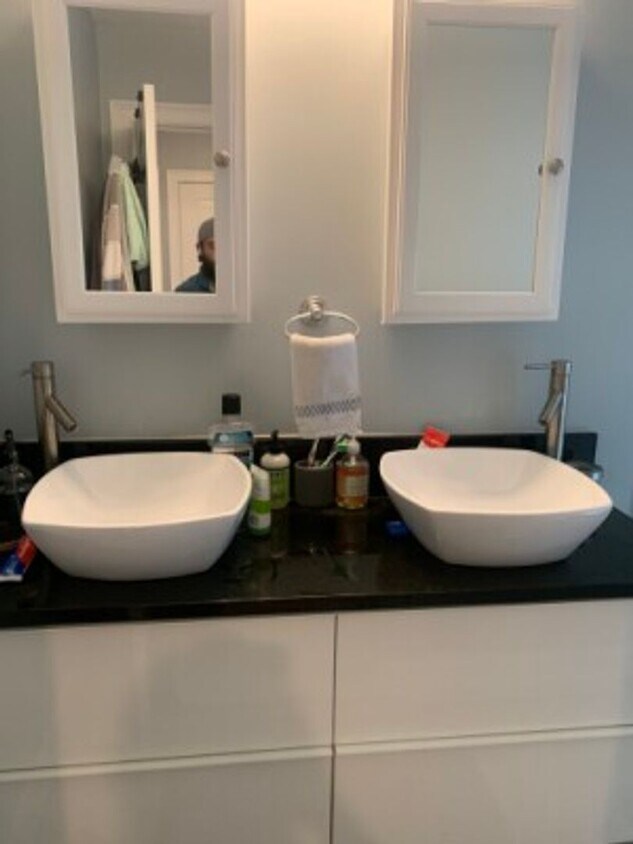 Allston 5 Bed 2 Bath - NO BROKER FEE 9/1 - Allston 5 Bed 2 Bath - NO BROKER  FEE 9/1