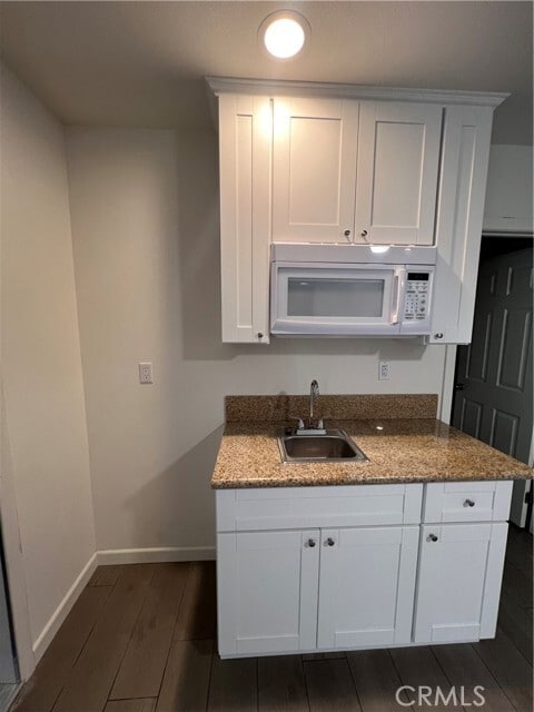 Building Photo - 16976 Martin Ave