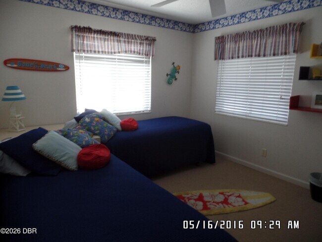 Foto del edificio - 815 S Ocean Shore Blvd