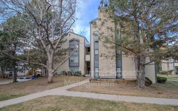 Building Photo - 16103 E Alaska Pl