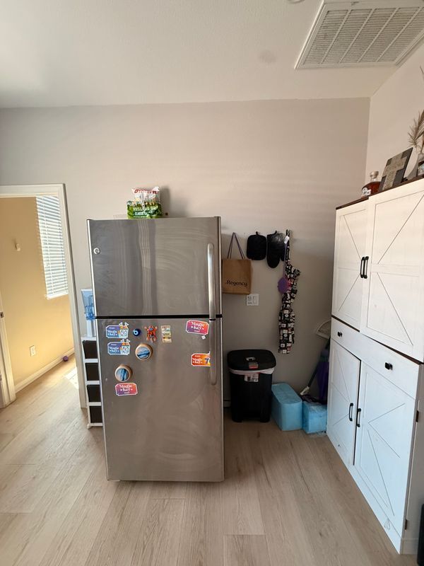 Foto del edificio - 3859 White Ash Rd