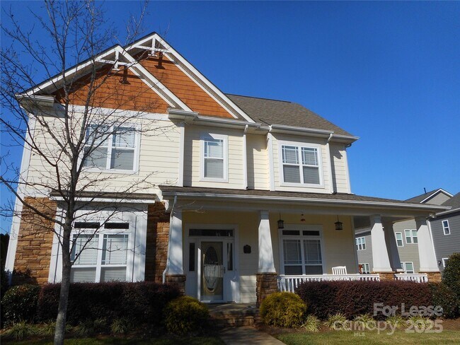 Building Photo - 1525 Saratoga Blvd