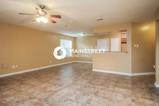 Foto del edificio - 3 Bedroom Pet-Friendly Home in Houston, TX...