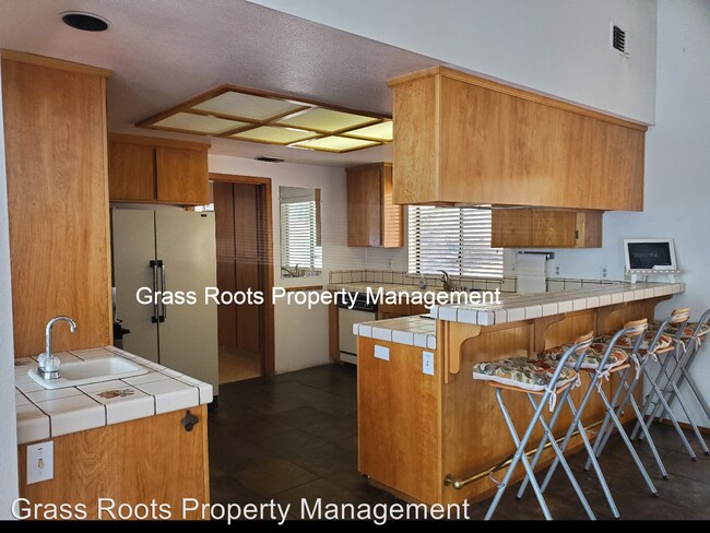 Building Photo - 3 br, 2 bath House - 16243 Behr Mountain Rd