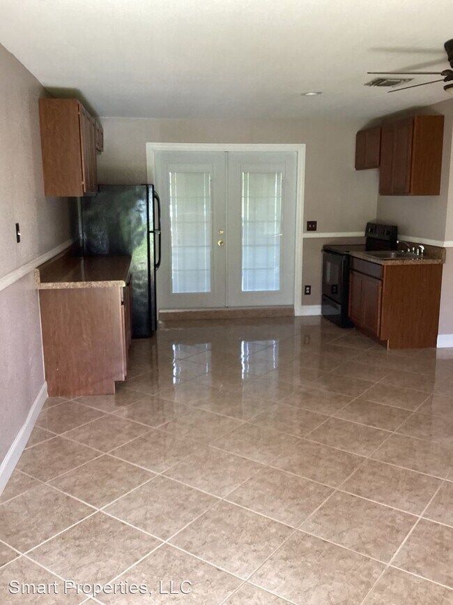 Foto del edificio - 1 br, 1 bath House - 721 Wanamaker Ave