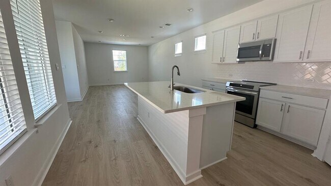 Foto del edificio - 2829 Caleb Asher Loop