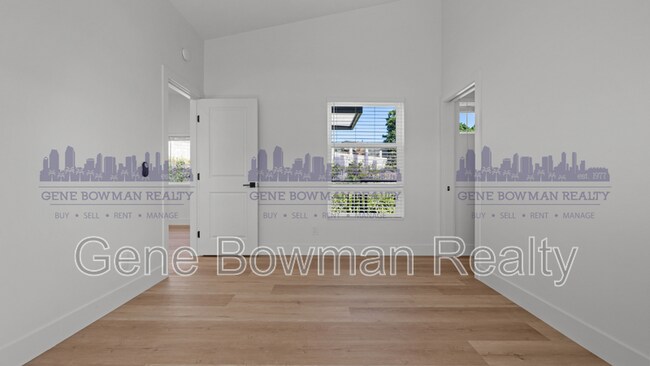Foto del edificio - 2411 Fleetwood St