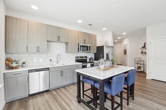 Building Photo - Peterson Station at Sunset Lake