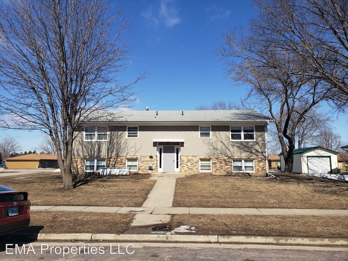 Foto principal - 933 W Clark St