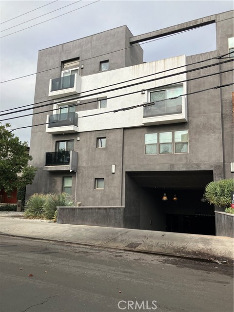 Foto del edificio - 11925 Kling St