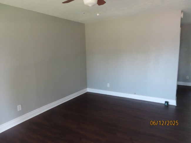 Foto del edificio - 10347 Duncum St