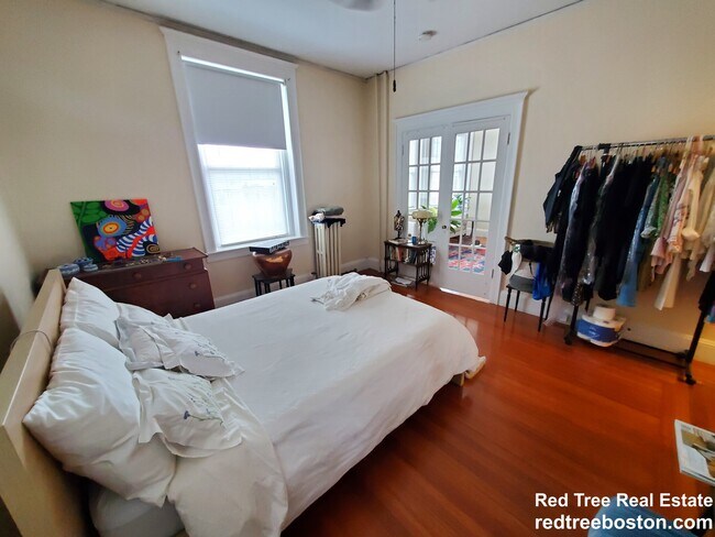 Building Photo - 21 Herrick Rd