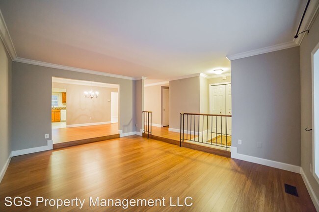 Building Photo - 7802 Butterfield Ln