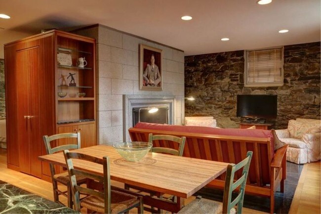 Foto del edificio - 364 Benefit St