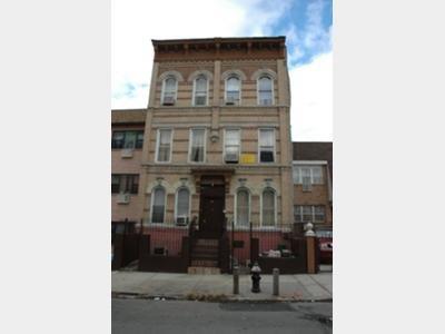 Primary Photo - 1355 Putnam Ave