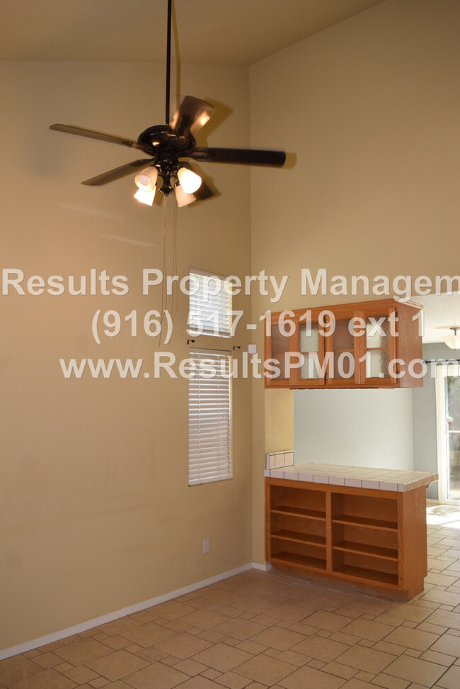 Building Photo - Great Elk Grove Home - Coming Soon!