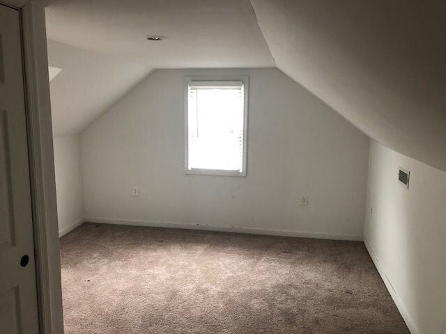 Foto del edificio - 5002 Regent Rd