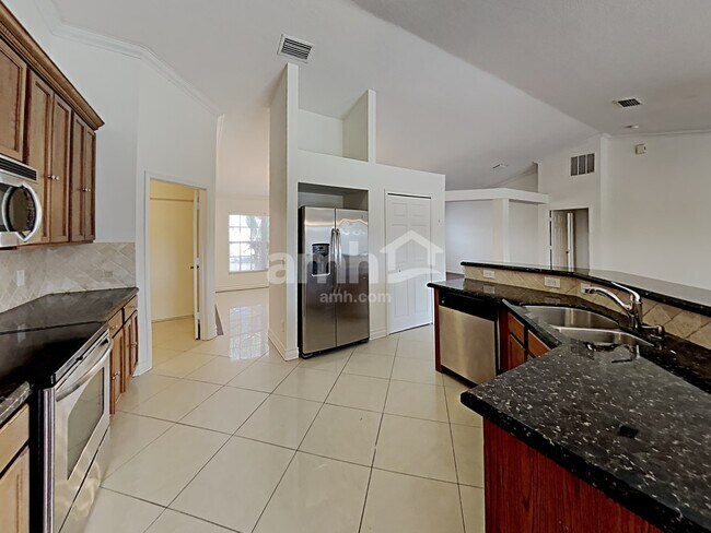 Foto del edificio - 286 SW Statler Ave