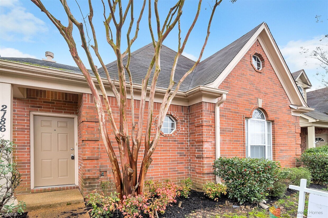 Primary Photo - 3 br, 2 bath House - 2186 Berry Bush Ln