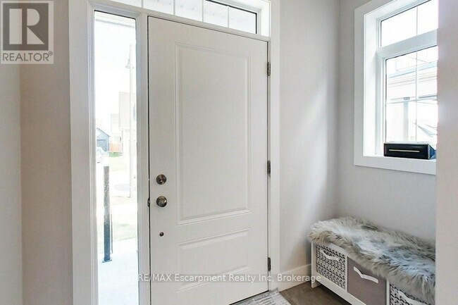 Building Photo - 212 Courtland St