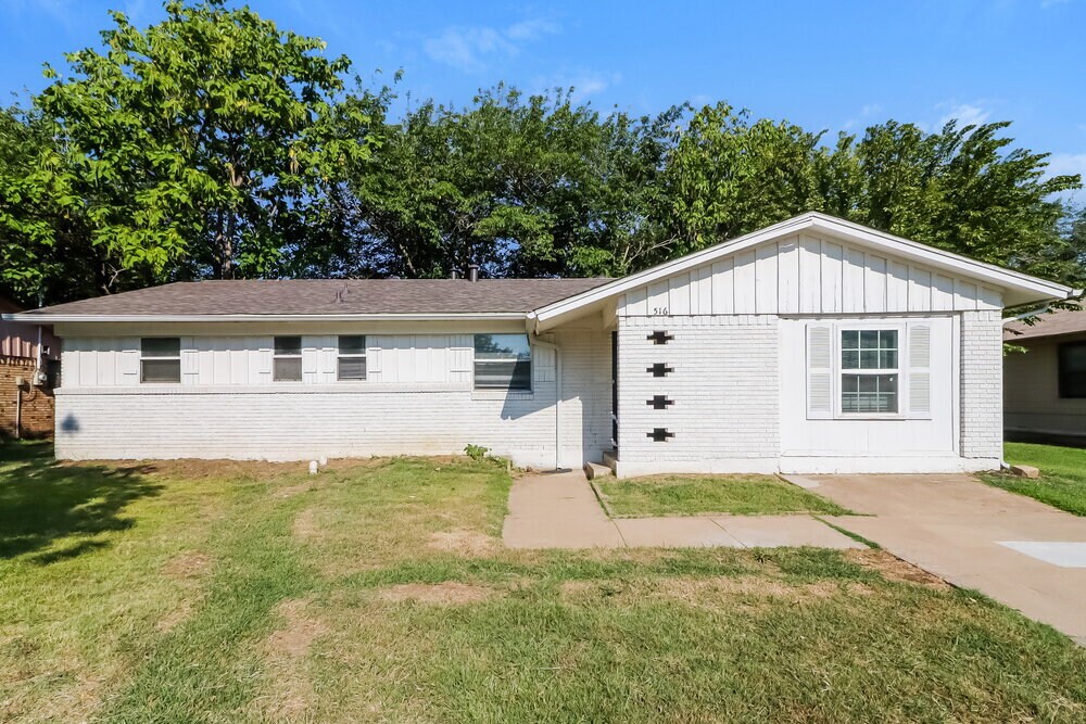 Foto principal - 516 Elizabeth Ln