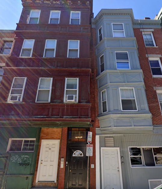 Building Photo - 92 Endicott St