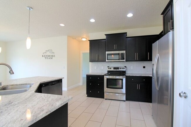 Building Photo - 1458 Chardonnay Dr