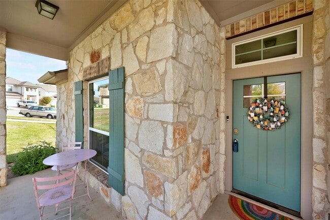 Building Photo - 456 Red Matador Ln