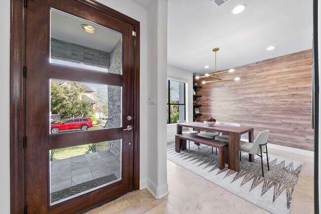 Foto del edificio - 4301 Vivian St